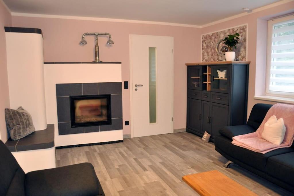 -haus Am Waeldchen- * Zehdenick